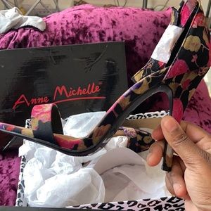 Brand new heels never worn